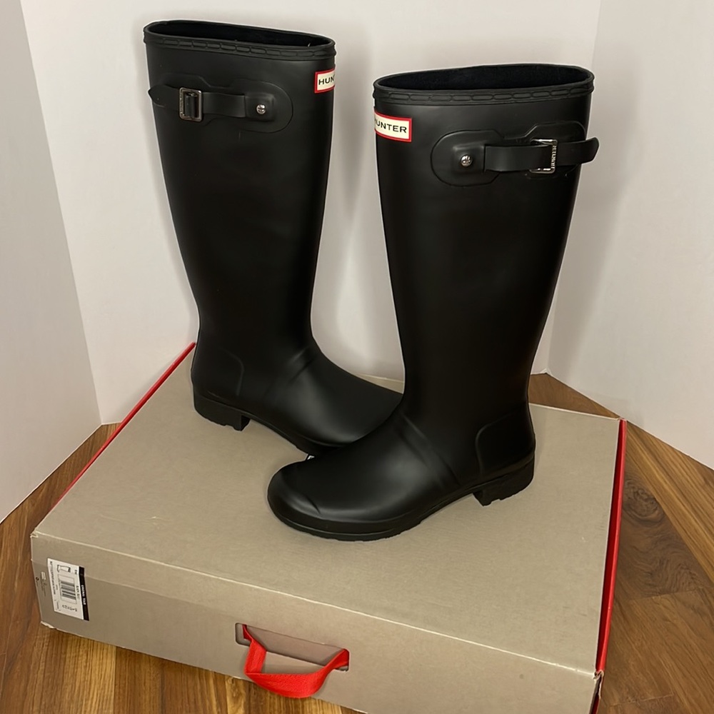 Hunter Women's Original Tall Rain Black Boots, Size 10, New with box